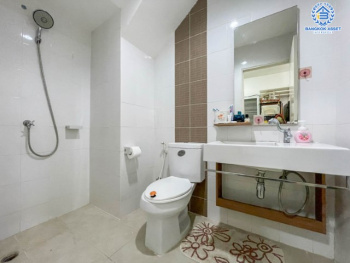 *****ทาวน์เฮ้าส์มือสองย่านนนทบุรี ม.พฤกษาทาวน์ ราชพฤกษ์ เนื้อที่มากถึง 21.4 ตร.ว. ฟังก์ชัน 3 ห้องนอน 2 ห้องน้ำ 2 ที่จอดรถ แถมฟรี! 3 เครื่องปรับอากาศ 1 เครื่องทำน้ำอุ่น 1 เครื่องดูดควัน บ้านสภาพดี น่าอยู่ บนทำเลศักยภาพ เชื่อมต่อทั้งถ.นครอินทร์, ถ.ราชพฤกษ์, ถ.กาญจนาภิเษก ใกล้วงเวียนพระราม 5, รถไฟฟ้าสายสีม่วง "สถานีบางรักใหญ่" และทางด่วน "ศรีรัช"